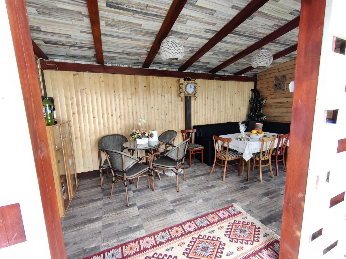 Vizuina Lupului Hotel Gura Humorului Exterior foto